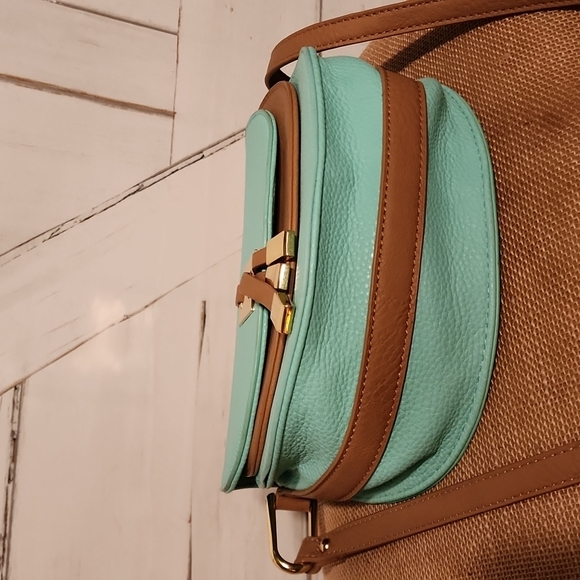 NWOT "C" CROSSBODY SADDLEBAG - Picture 3 of 14